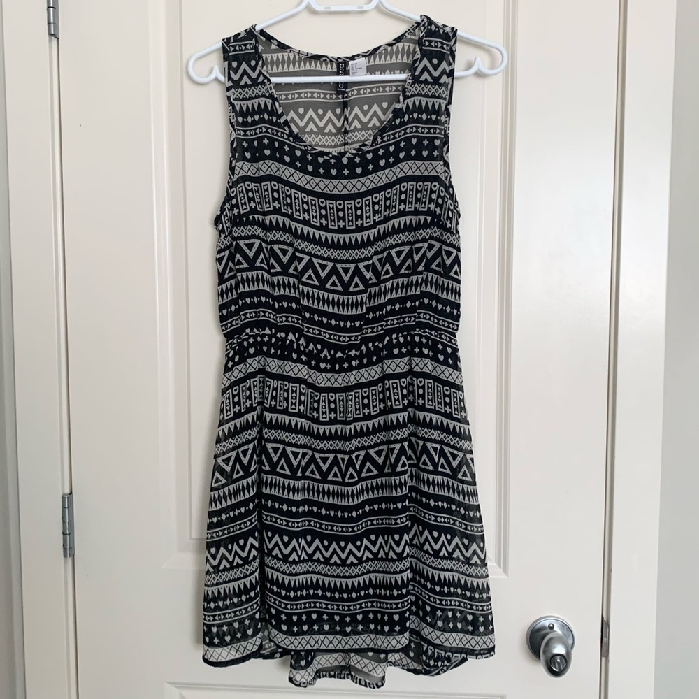 Aztec print sleeveless dress